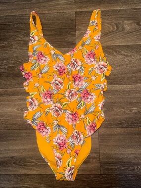 Xhilaration Yellow Floral Print Swimsuit